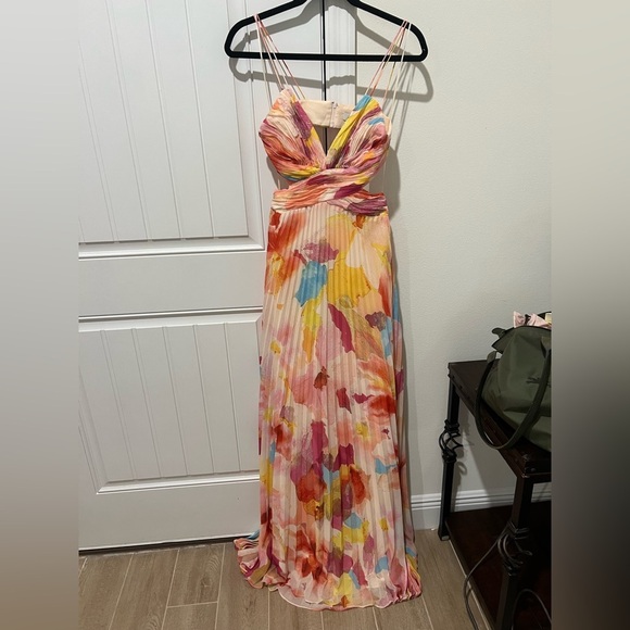 NWT Amur Lisle Pleated Gown desert lily color - size 0 - Picture 10 of 10